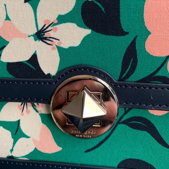 Authentic KATE SPADE Leather/Floral canvas turnlock flap Crosby/Sarchel 2 straps - Picture 7 of 13